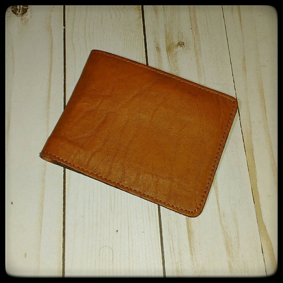• HP {M} Genuine Leather Wallet - Picture 2 of 7